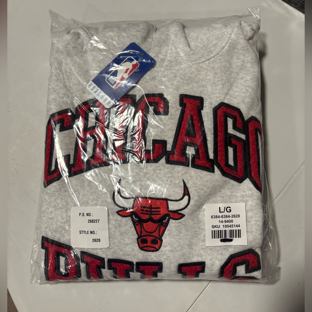 NBA Chicago Bulls Gray Crewneck Sweatshirt with Red & Black Logo